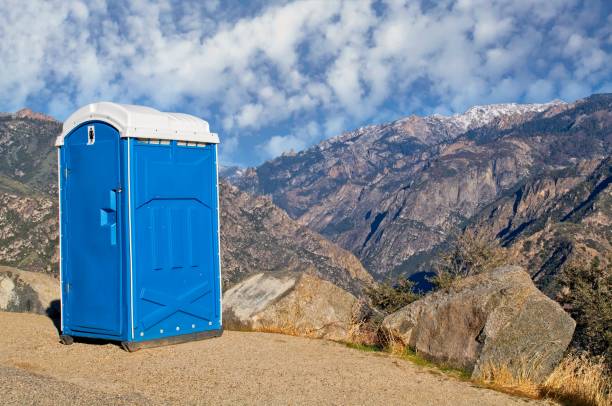 Portable Toilet Options We Offer in Hewlett, NY